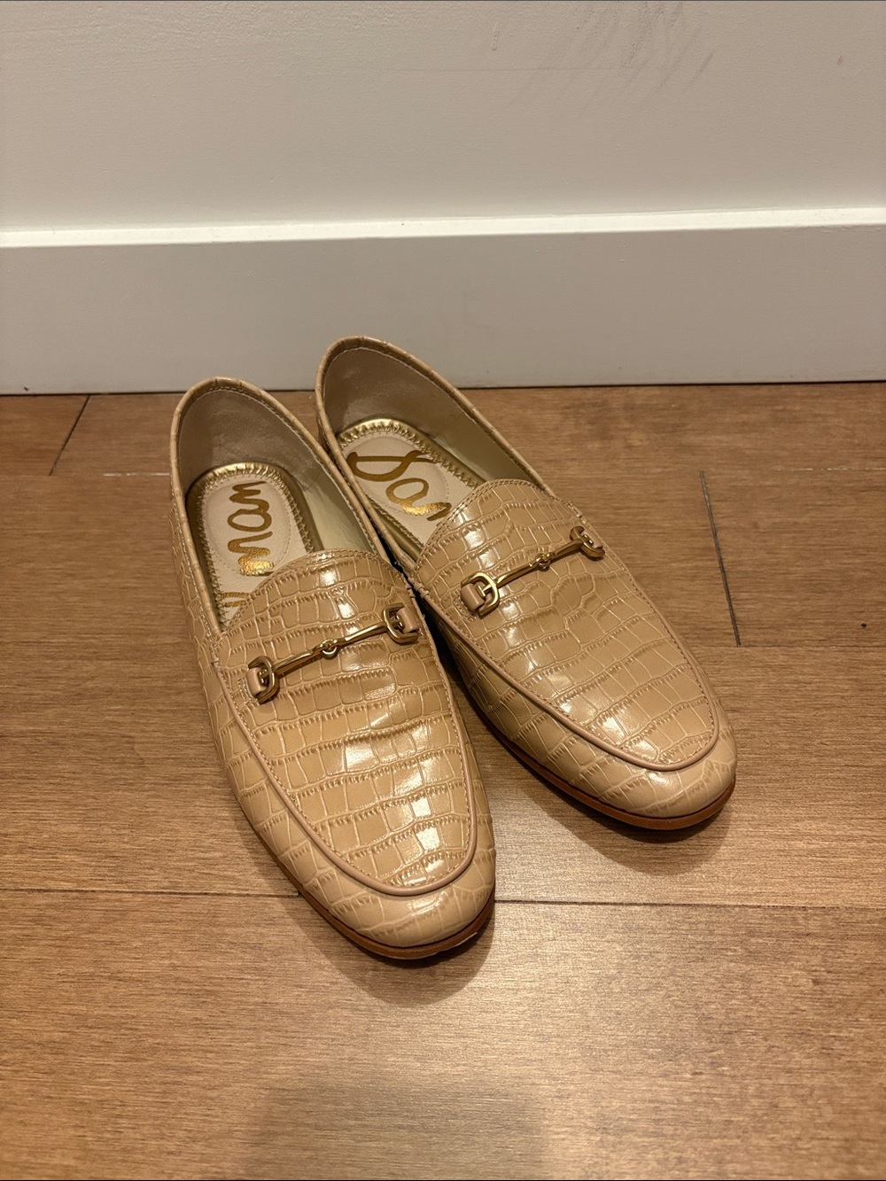 Sam Edelman tan beige loafers